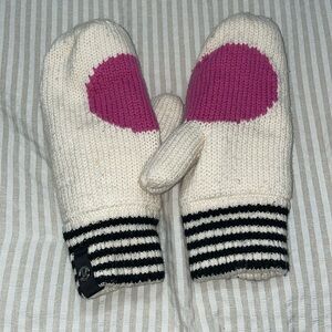 Lululemon cozy knit mittens